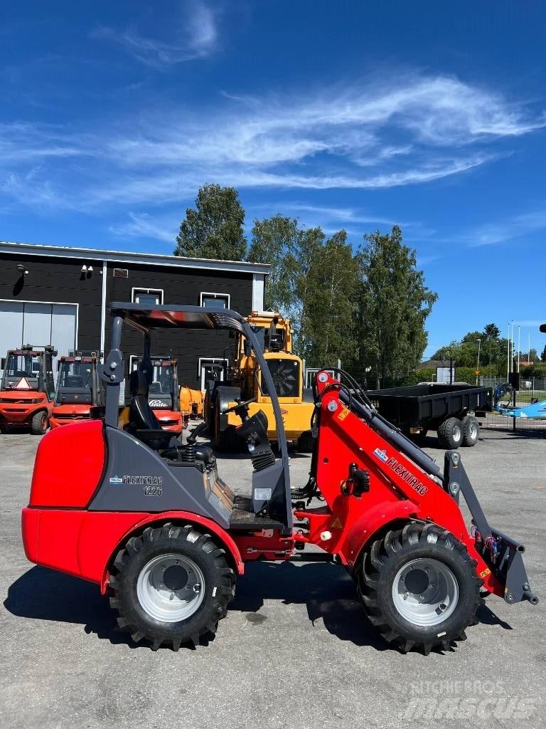 Flexitrac 1226 LRF Multi-purpose loaders