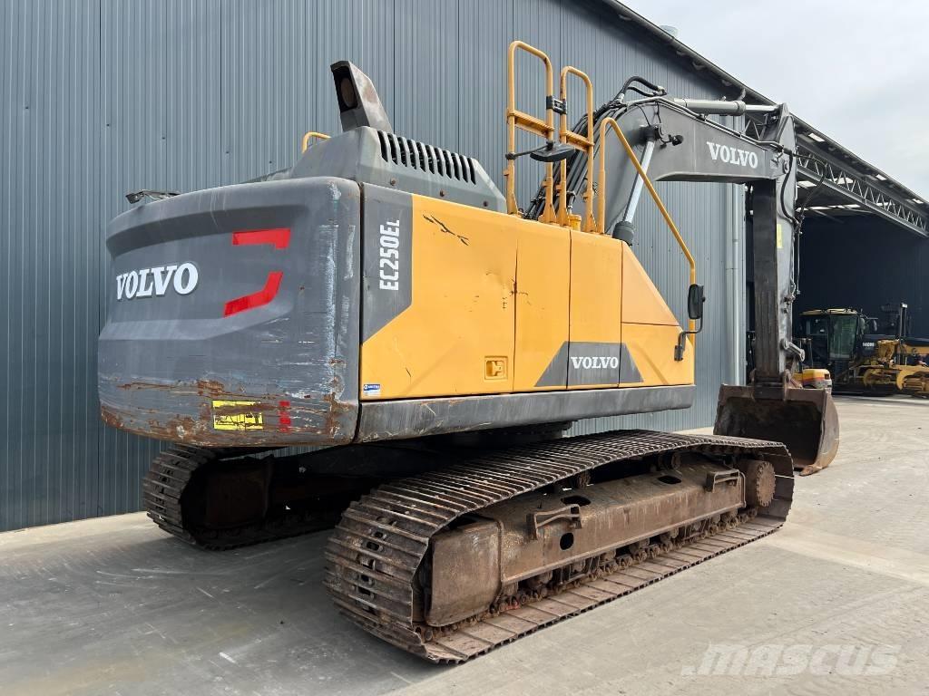 Volvo EC250E L Crawler excavators