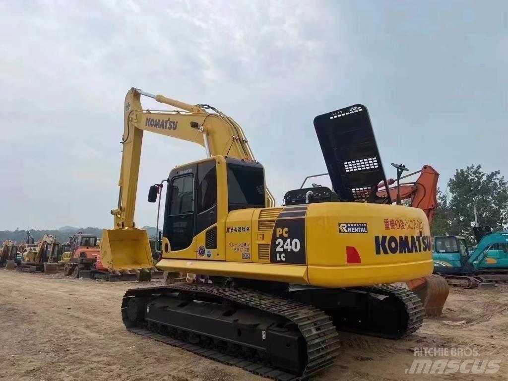 Komatsu PC 240 Crawler excavators