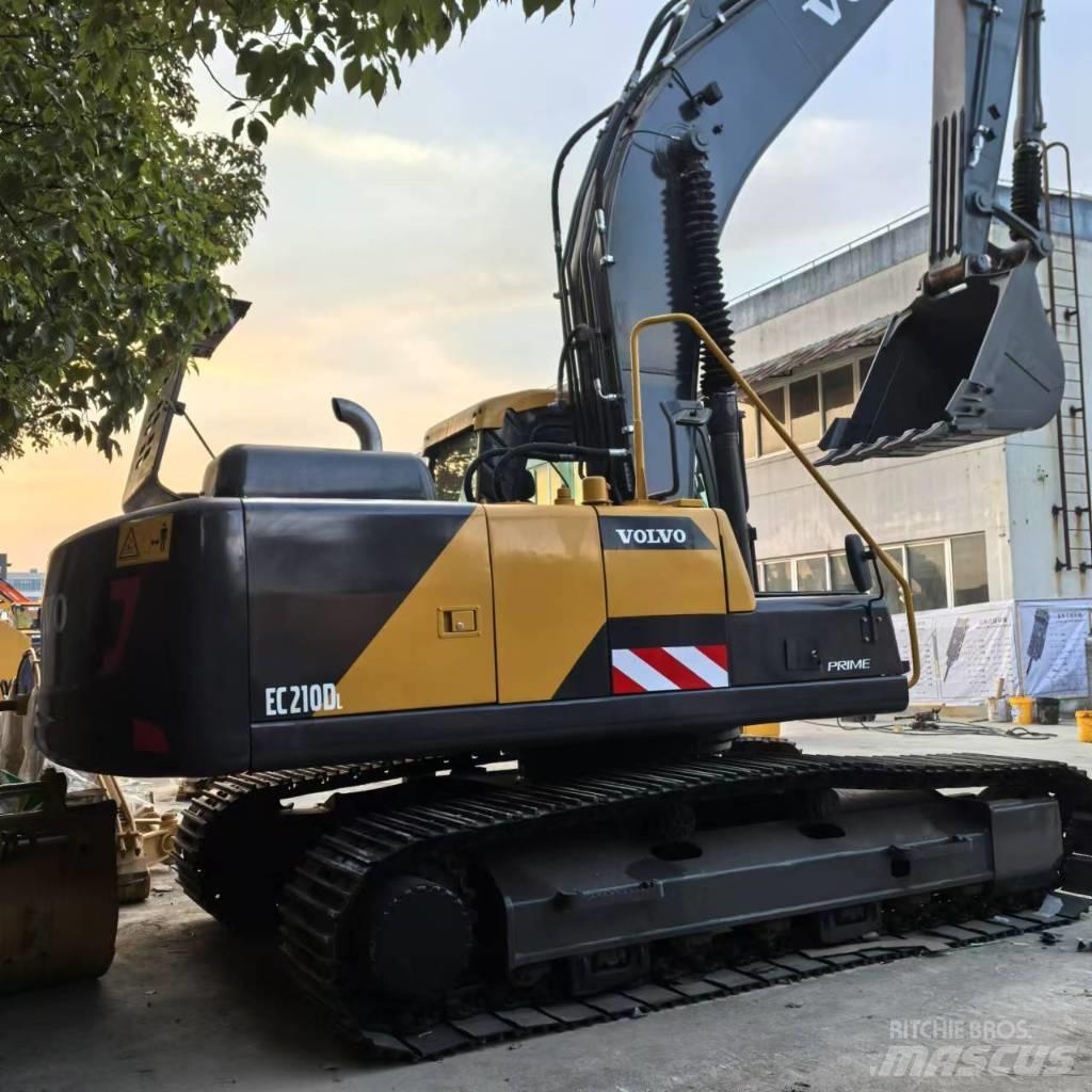 Volvo EC 210 D Mini excavators  7t - 12t