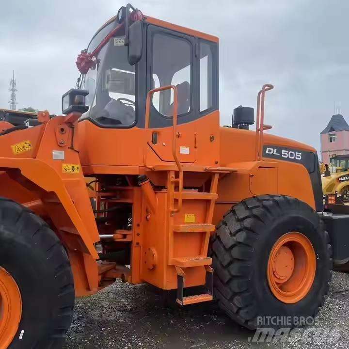 Doosan DL505 Wheel loaders