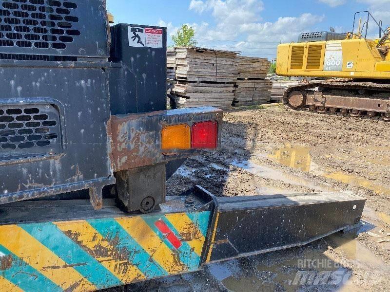Tadano TR 300 E-1 Rough terrain cranes