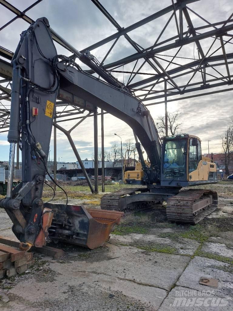 Volvo EC 250 D L Crawler excavators