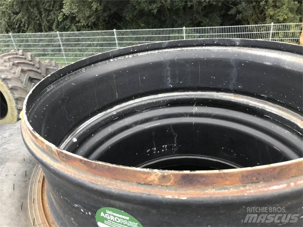 Petlas 600/65R34 Tyres, wheels and rims