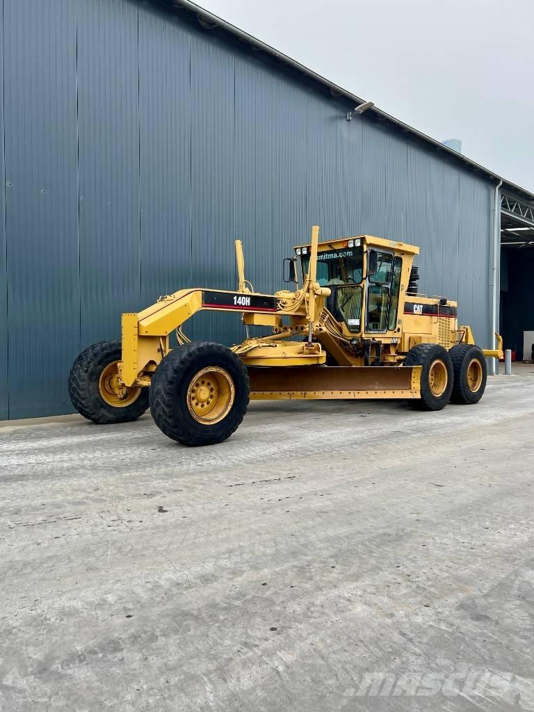 CAT 140H Graders