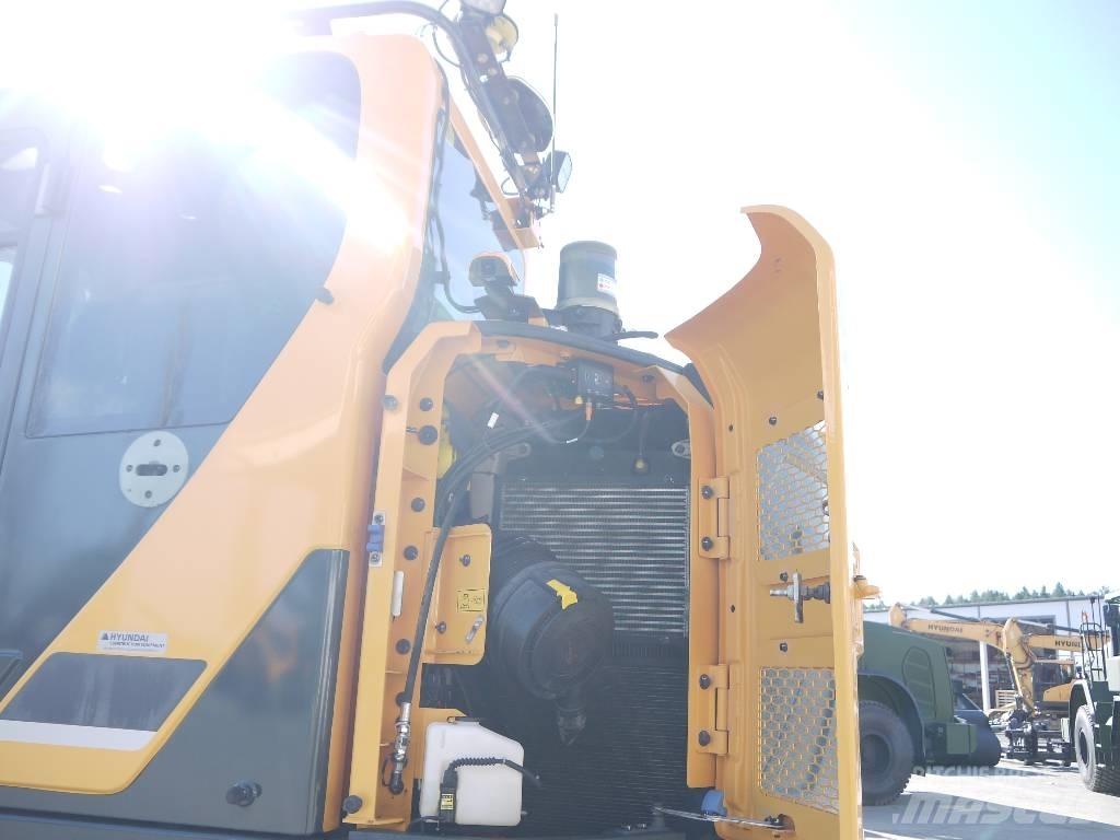 Hyundai HX 145 LCRD Crawler excavators