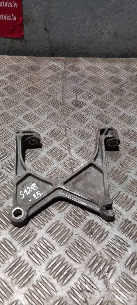 Scania R 440   1535119 Chassis and suspension
