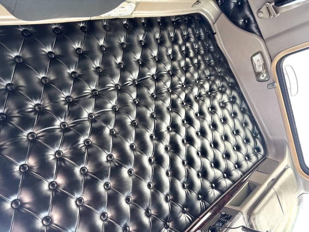 Kenworth T 800 Prime Movers