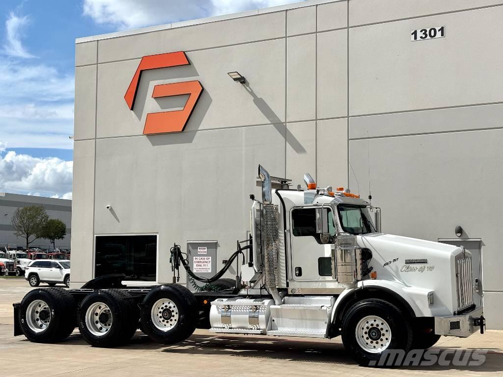 Kenworth T 800 Prime Movers