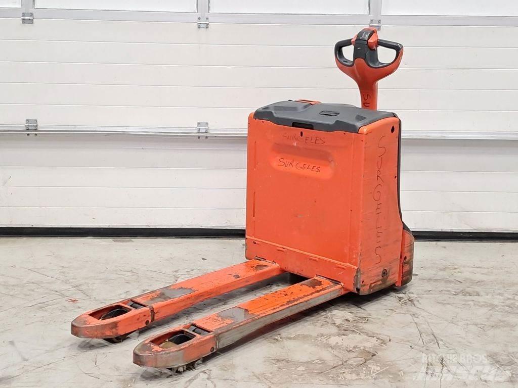 Linde T16 Low lifter
