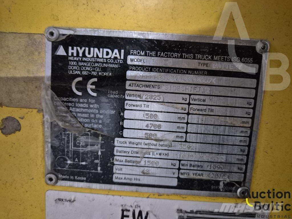 Hyundai 30B-9 Electric forklift trucks