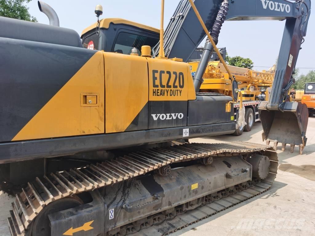 Volvo EC 220 Crawler excavators