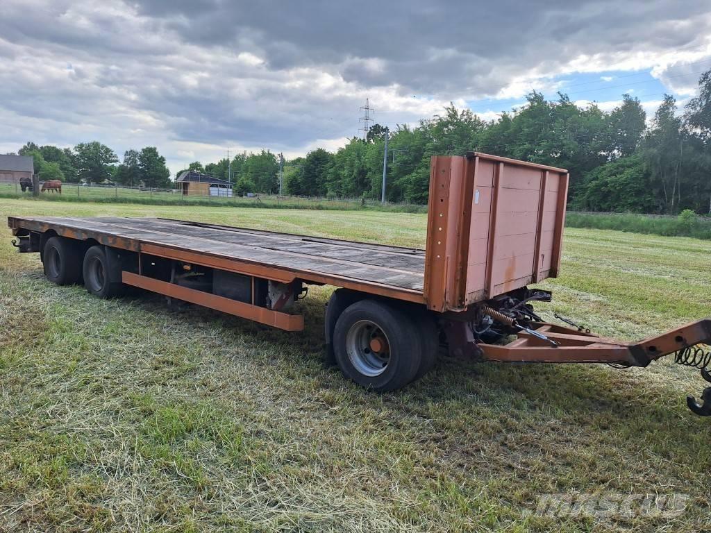 Meusburger 800 Bale trailers
