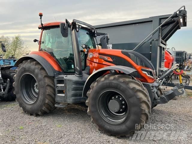 Valtra T 175 V Tractors