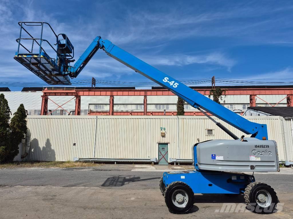 Genie S 45 Telescopic boom lifts