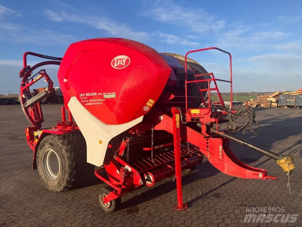 Lely Tornado 245 RP Round balers