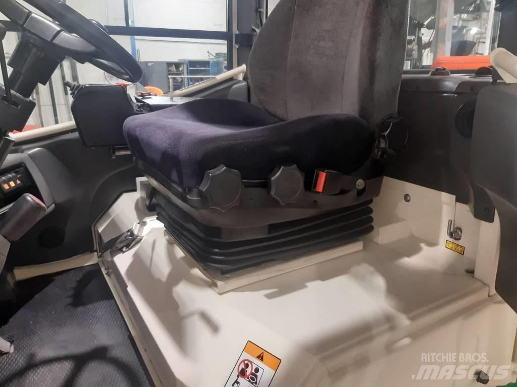 Mitsubishi FD50K Diesel trucks