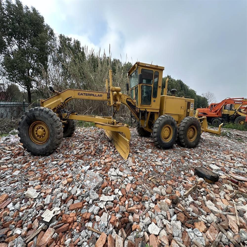 CAT 140 G Graders