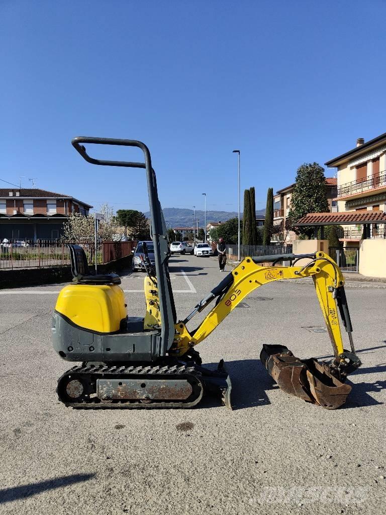 Wacker Neuson 803 Mini excavators < 7t (Mini diggers)