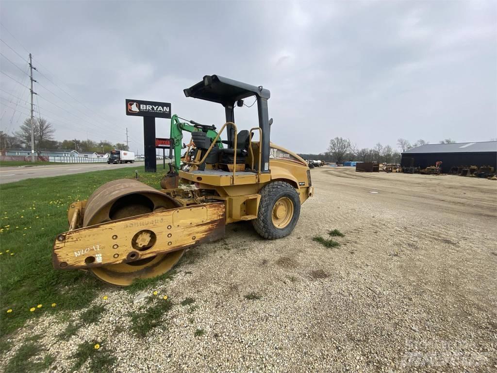 CAT CS-433E Single drum rollers