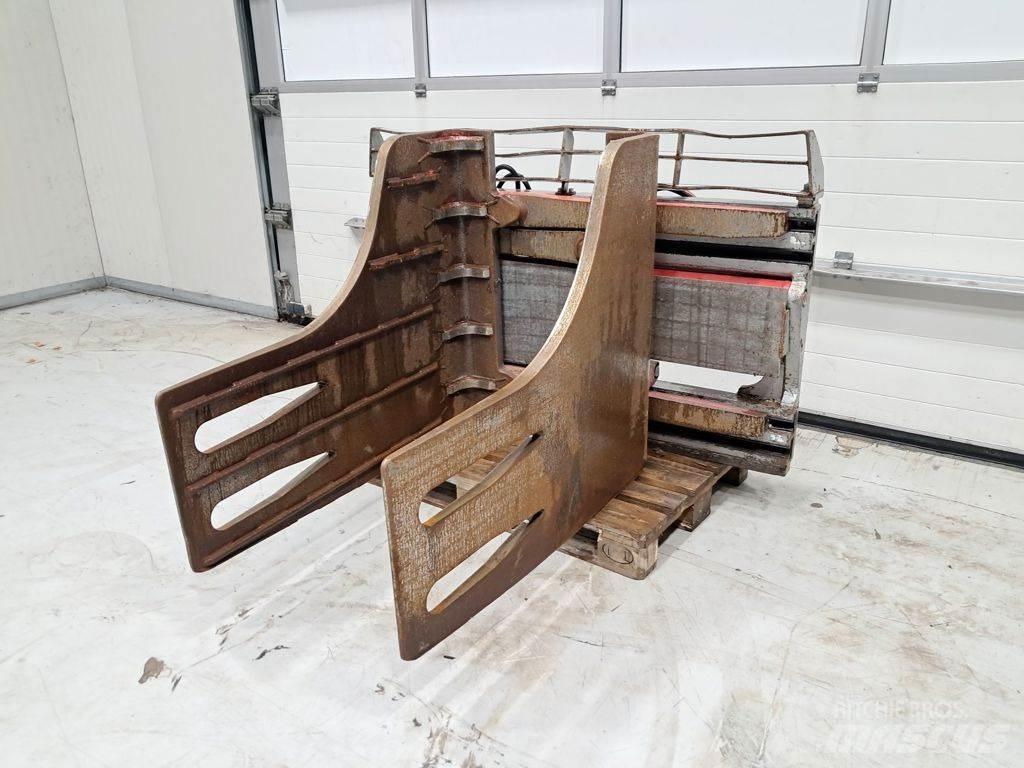 Durwen PBK 45-CR Bale clamps