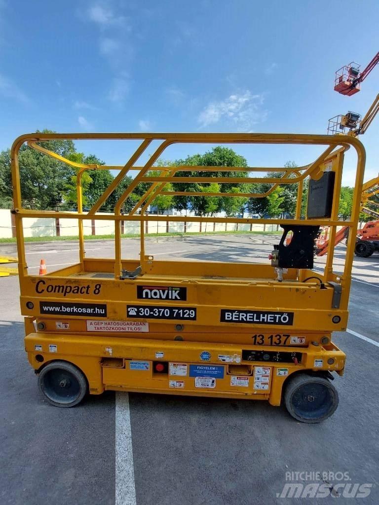 Haulotte Compact 8 Scissor lifts
