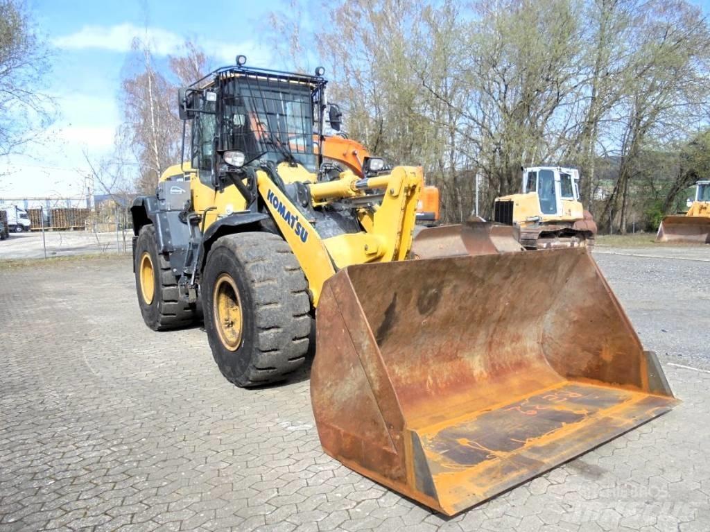 Komatsu WA 270-7 Wheel loaders