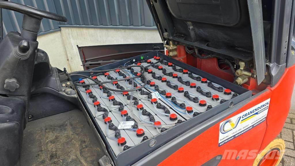 Linde E35 Electric forklift trucks