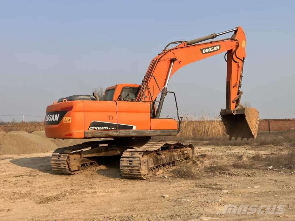 Doosan DX225LC-9C Crawler excavators