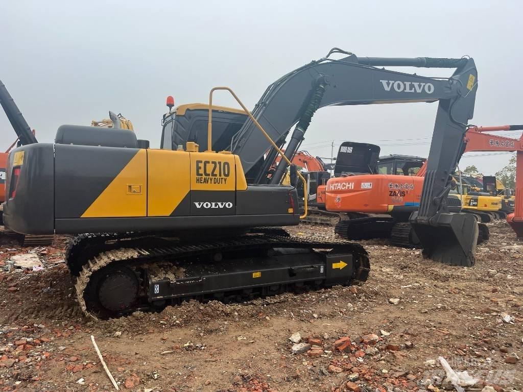 Volvo EC 210 B LC Crawler excavators