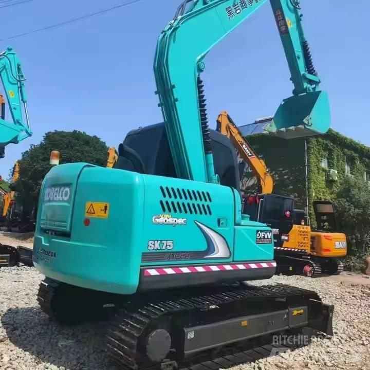 Kobelco SK75 Crawler excavators