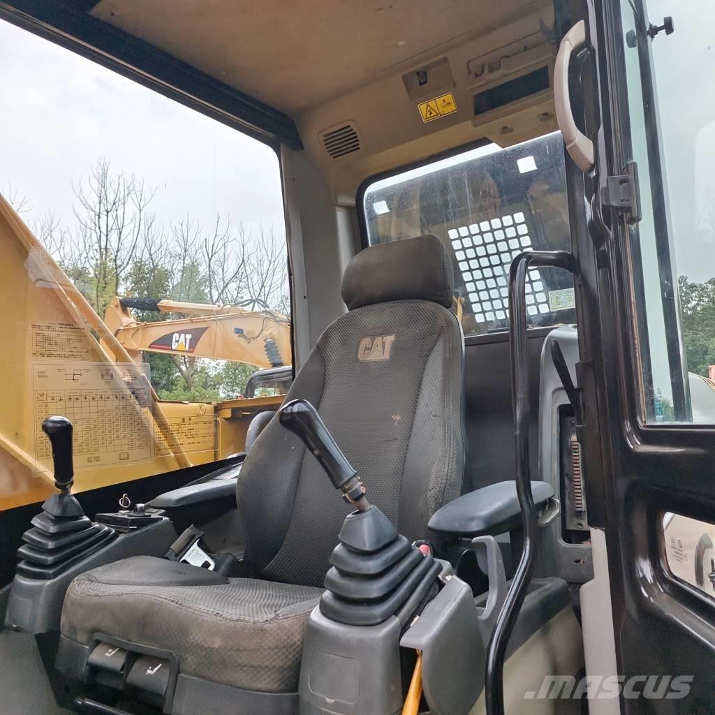 CAT 320 D Crawler excavators