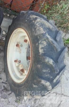  Pneu 280/70R18 Tyres, wheels and rims