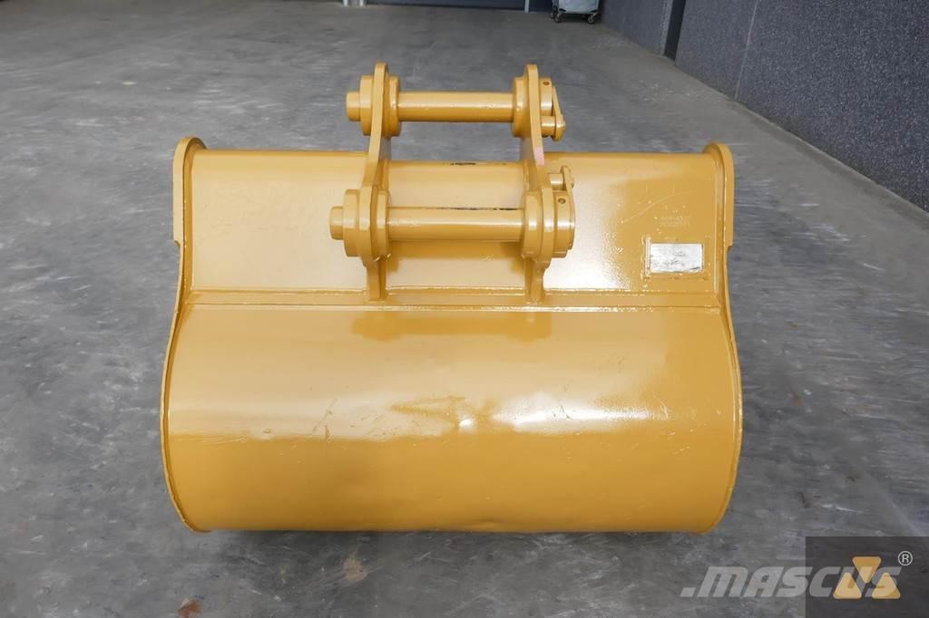 CAT 320 Bucket Buckets