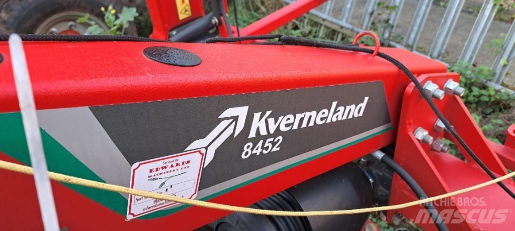Kverneland 8452 Rakes and tedders