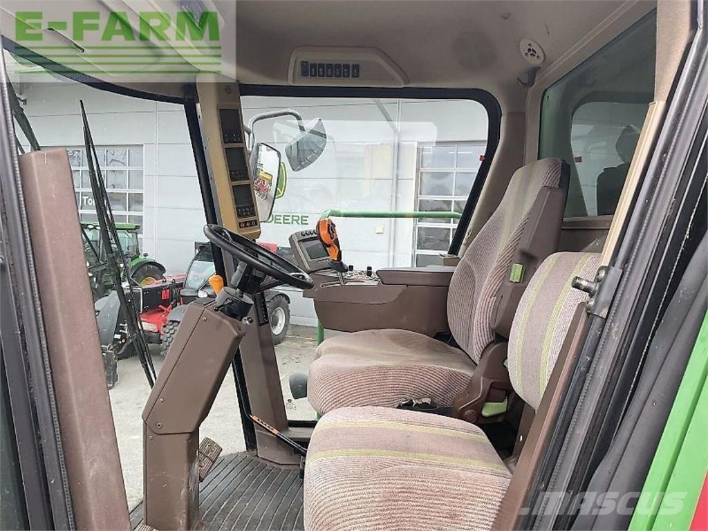 John Deere t560hm Combine harvesters