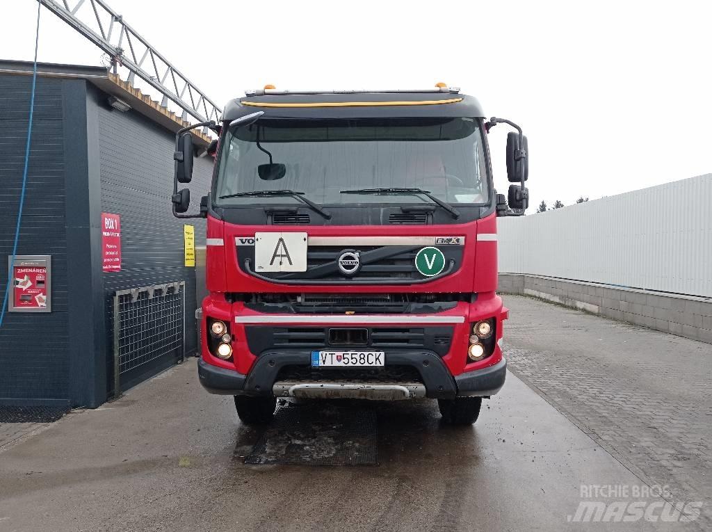 Volvo FM 300 Tipper trucks