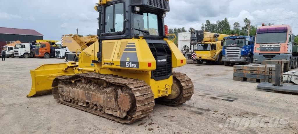 Komatsu D 51 EX-22 Crawler dozers