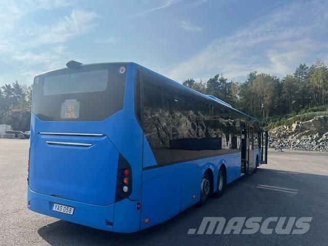 Volvo 8900 B8RLE 6x2 Intercity bus