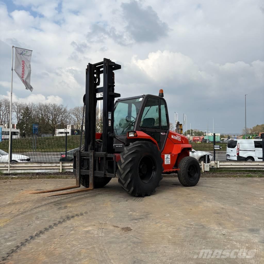 Manitou M 30.4 Rough terrain truck