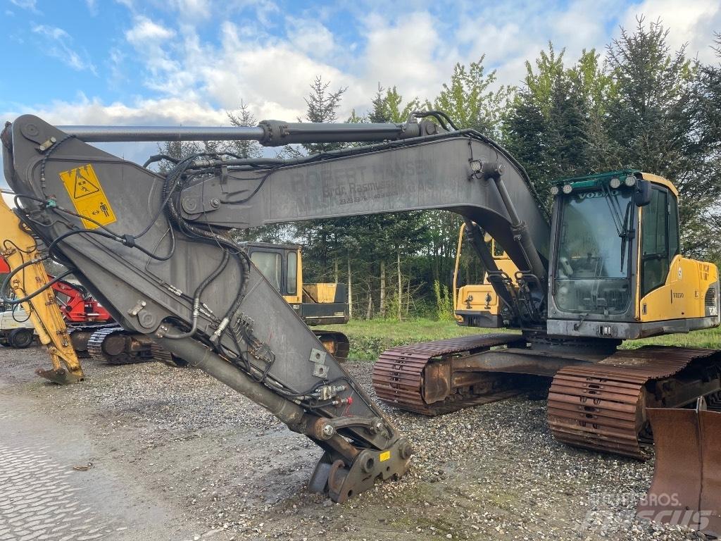 Volvo EC210C Crawler excavators