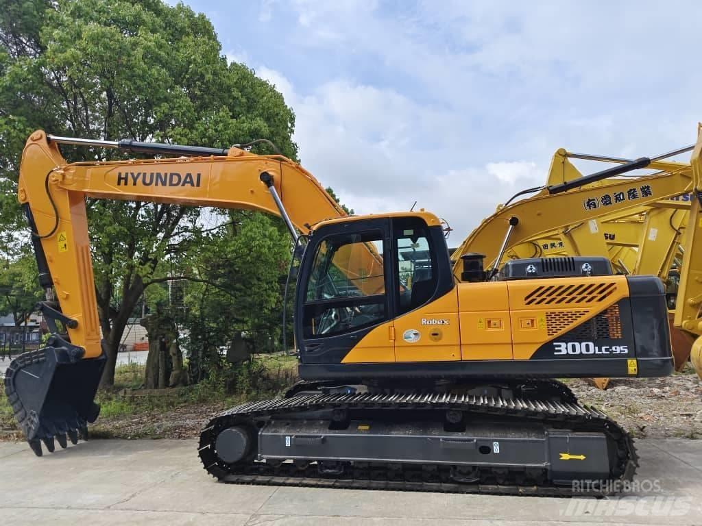 Hyundai 330LC-9S Crawler excavators