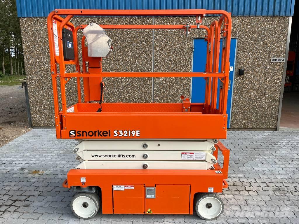 Snorkel S 3219 E Scissor lifts