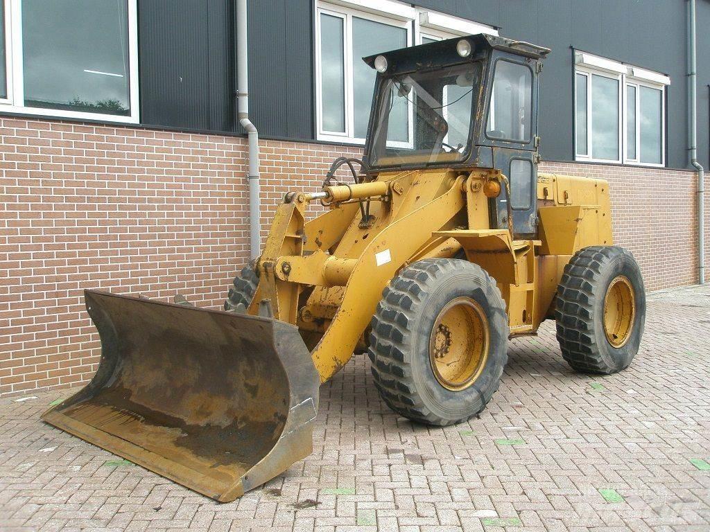 Komatsu W40-2 Wheel loaders