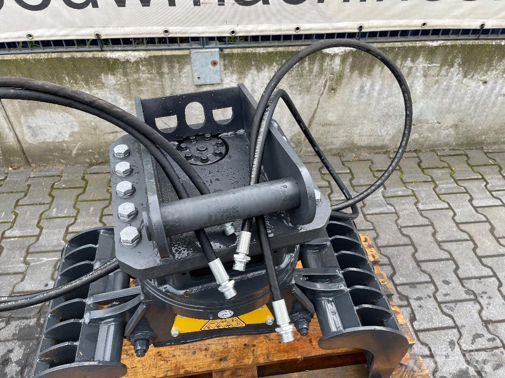 Mustang GRP 150 Grapples