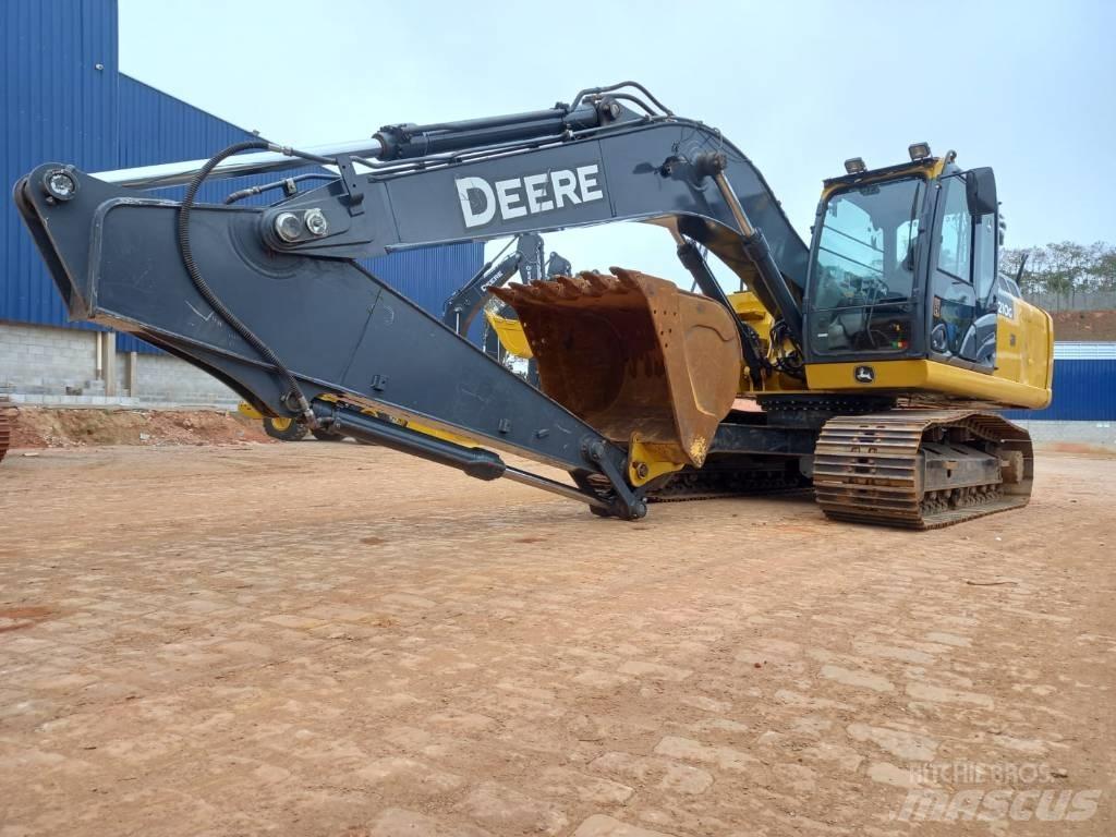DEERE 210G Crawler excavators