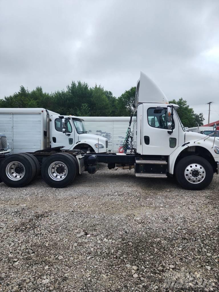 Freightliner M2 Prime Movers