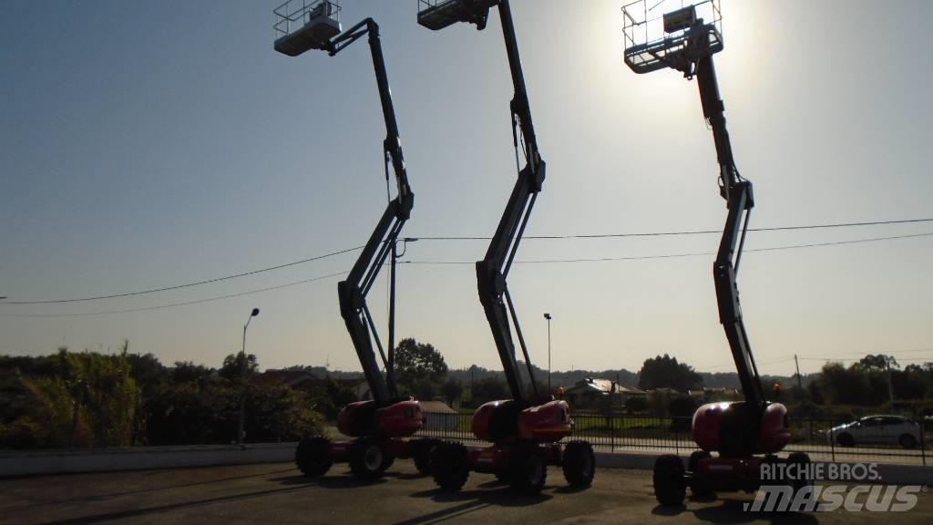 Manitou 200 ATJ Articulated boom lifts