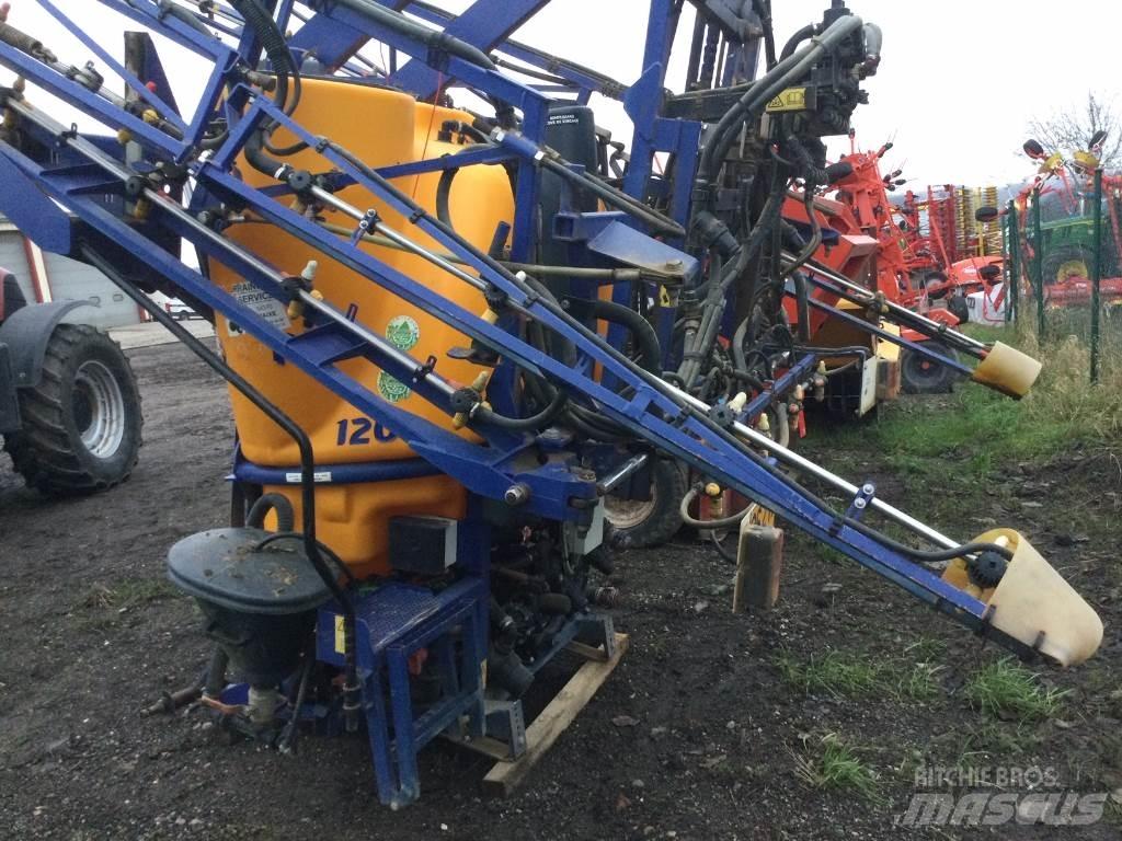 Caruelle Olympia Trailed sprayers