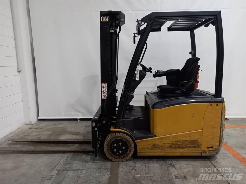  EP18CPNT Electric forklift trucks